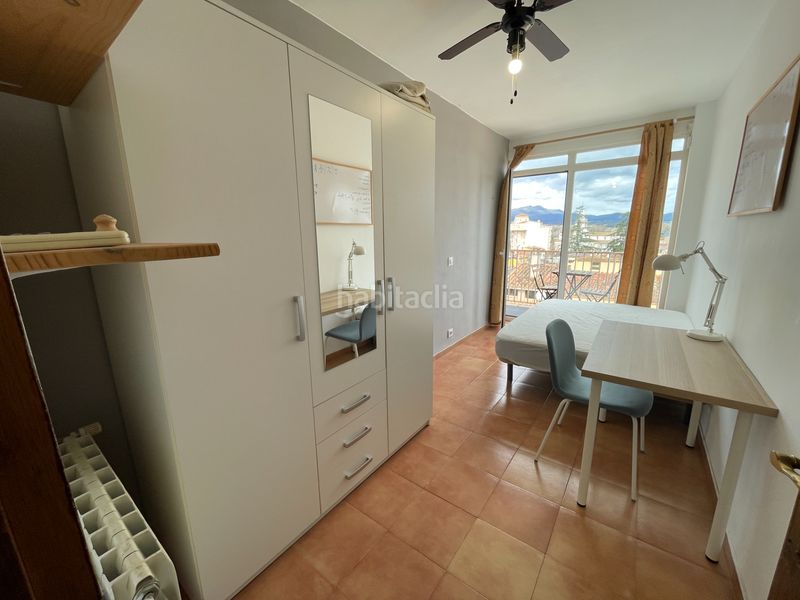 Foto c4a4571f-c7b6-4af3-b222-281efd7b59c1. Àtic a carrer major 383 a Barri dels Escriptors Salt