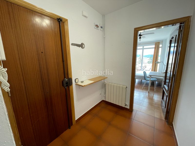 Foto d1da8d0d-3ace-4ae6-8c31-ab5d8e677b3b. Àtic a carrer major 383 a Barri dels Escriptors Salt