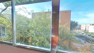 Appartement à Calle alfonso xiii 26. 3 habitaciones y 2 baños