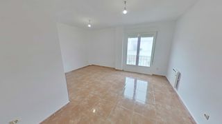 Pis a Lominchar. Piso reformado centro lominchar. 3 habitaciones. 2 ba�os