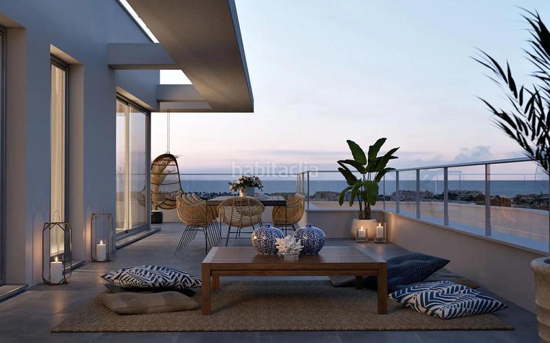 Foto aeac4906-790e-409a-9655-5c1408604df1. Àtic a calle calle cedro a El Faro de Calaburra - Chaparral Mijas