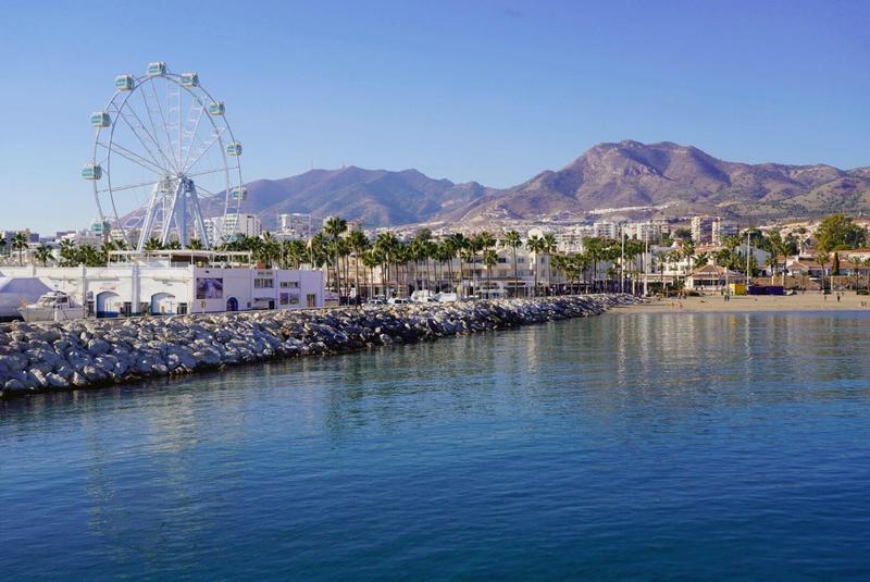 Foto 1ba8c7b6-52a0-45f7-b584-03e5a8c7ada1. Ático en calle calle poseidón apartamento de 3 dormitorios con 2 baños y 2 plazas de garaje con vistas al mar en Benalmádena