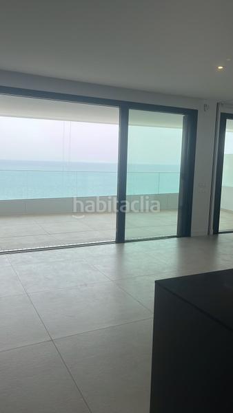 Foto 228642ee-54c0-41e2-906f-7db6cfa24b25. Appartement dans avenida avenida del higuerón dans Las Gaviotas - Carvajal Fuengirola