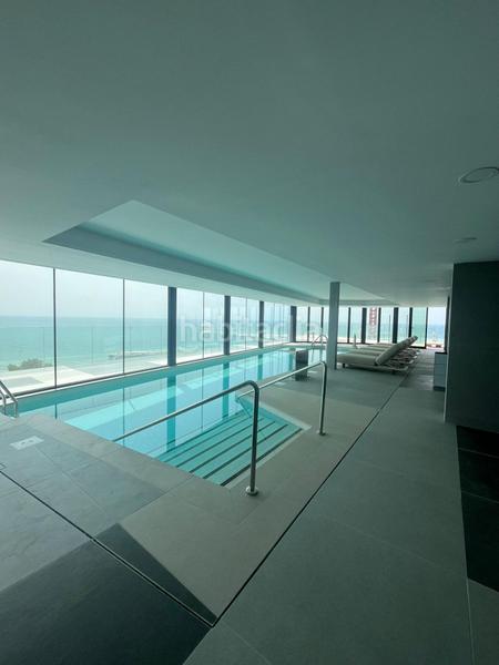 Foto 5f6c8b35-4d0c-430f-9e7b-33e100a5f141. Appartement dans avenida avenida del higuerón dans Las Gaviotas - Carvajal Fuengirola