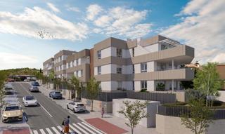 Planta baixa a Calle calle félix troyano. Bajo de 2 dormitorios con jardín privado en estepona  nueva mill