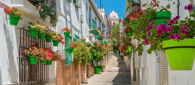 Foto 9da66a47-0268-4505-8584-2f19a7938aea. Planta baja en calle calle félix troyano bajo de 2 dormitorios con jardín privado nueva milla de oro en Estepona