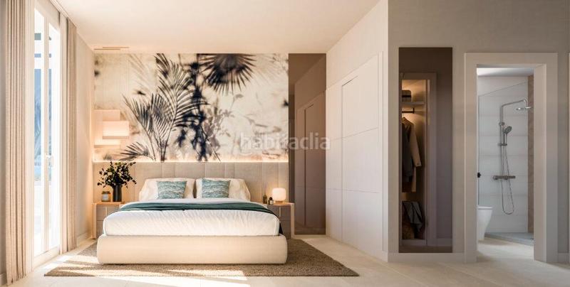 Foto bcc8cd2b-a1a8-48a2-b461-8f3b05edd548. Planta baja en calle calle félix troyano bajo de 2 dormitorios con jardín privado nueva milla de oro en Estepona