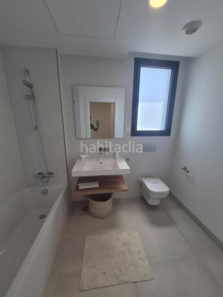 Foto f8b1cbf3-d289-492b-b926-b17a82281d2f. Casa adossada a urbanización el chaparral a El Faro de Calaburra - Chaparral Mijas