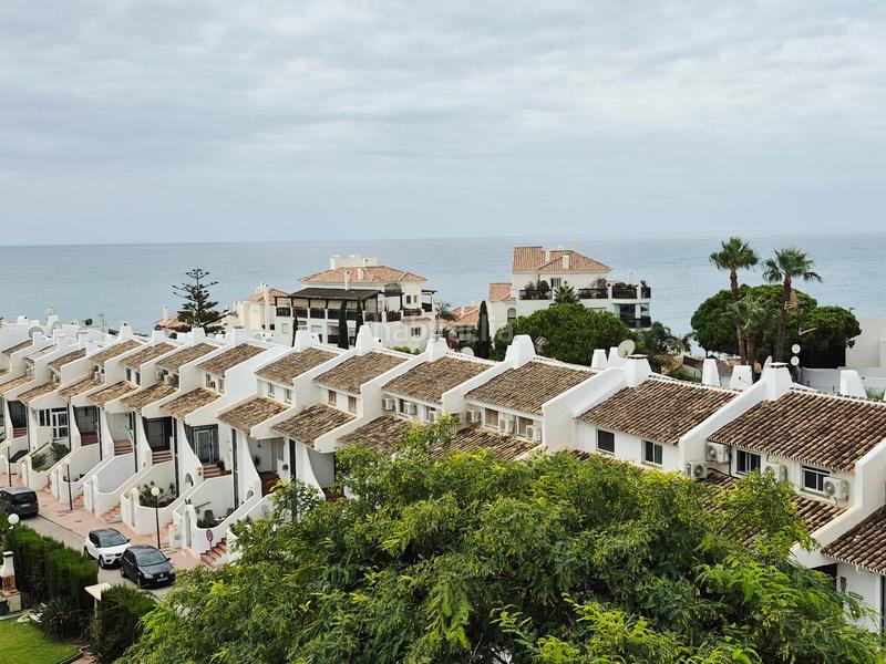 Foto 3cad3a1f-b9b2-4fb5-aa6c-7aa2a7b86088. Affitto attico in calle mar Calahonda 3 in Calahonda Mijas