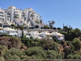 Maison jumelée  Calle menga de calahonda. Adosada con piscina privada