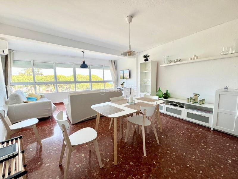 Foto b054f610-cf1b-4308-9895-7ca7ef28f30b. Alquiler apartamento en marbiluna 1 apartamento en la urbanización marbellamar, alquiler temporal. en Mijas