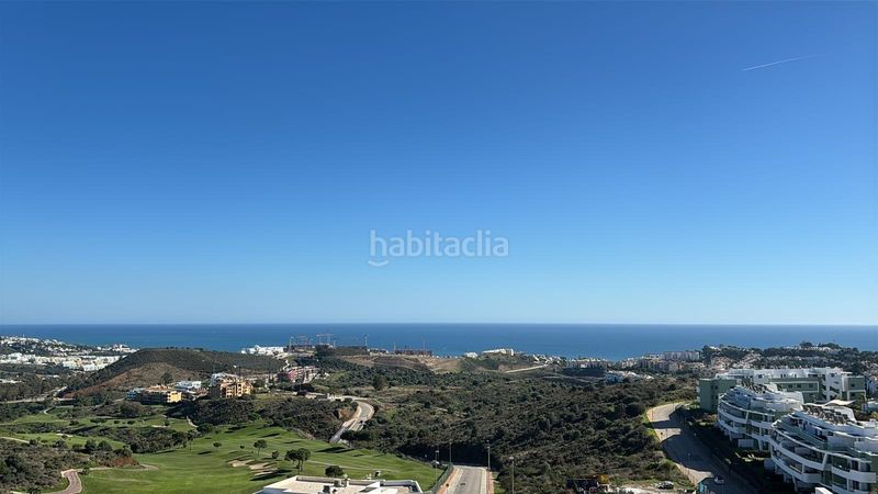 Foto df5f1c7b-411c-4c74-be67-ac98e3eb2dbc. Àtic a calle periana a Riviera del Sol Mijas