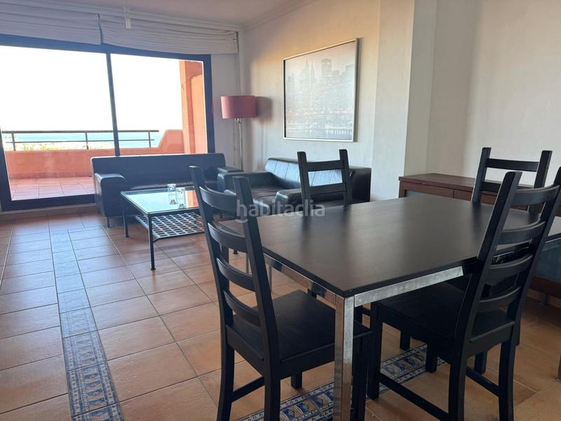Foto 09eaad41-265f-4ab5-a136-e9faf85b3512. Miete appartement in calle cristobal colon Calahonda 5 in Mijas