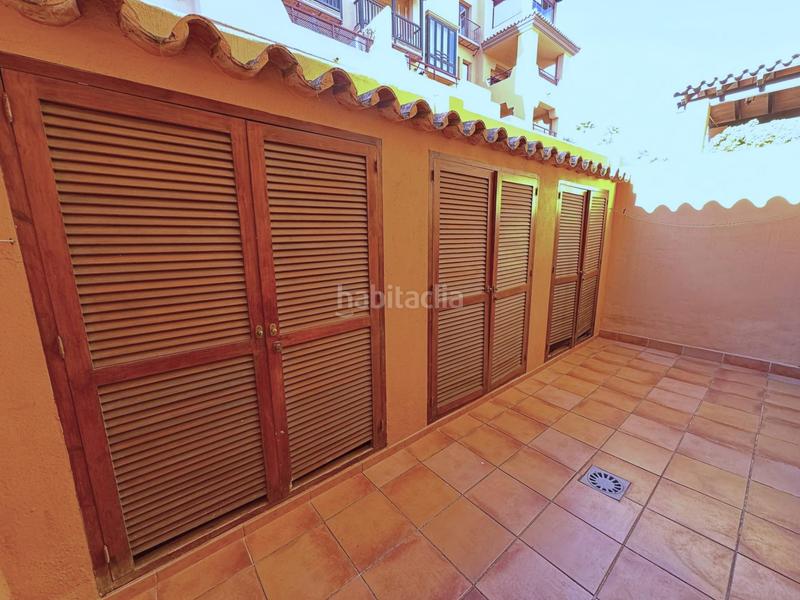 Foto 3548d09e-8f82-4ea0-a6e1-06963acd7434. Miete appartement in calle cristobal colon Calahonda 5 in Mijas