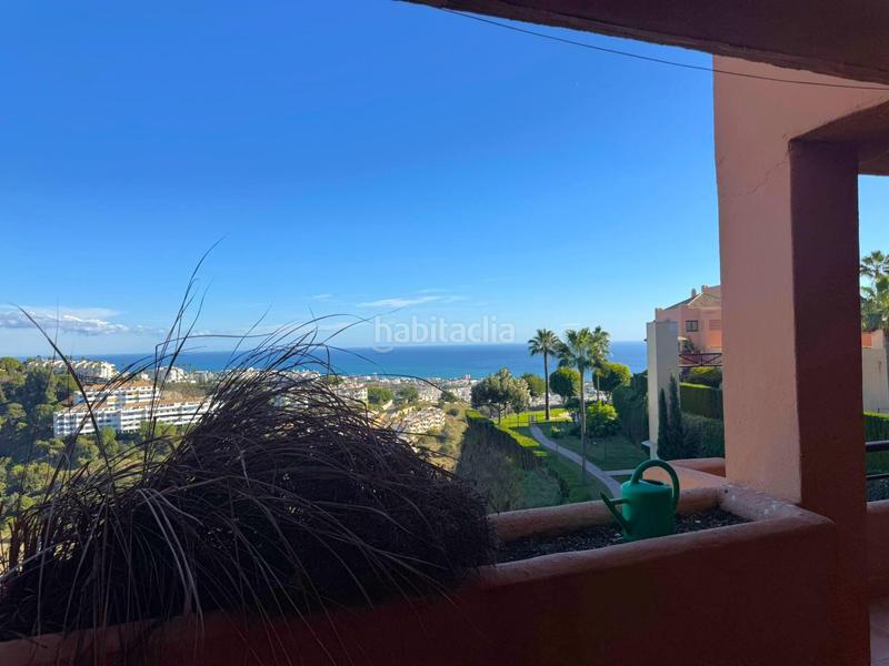 Foto 89a4657d-f47f-4966-874f-4d20f6b9cfde. Miete appartement in calle cristobal colon Calahonda 5 in Mijas