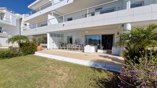 Miete Appartement in Camino camino viejo de ojén. Larga temporada en un entorno privilegiado junto al golf.