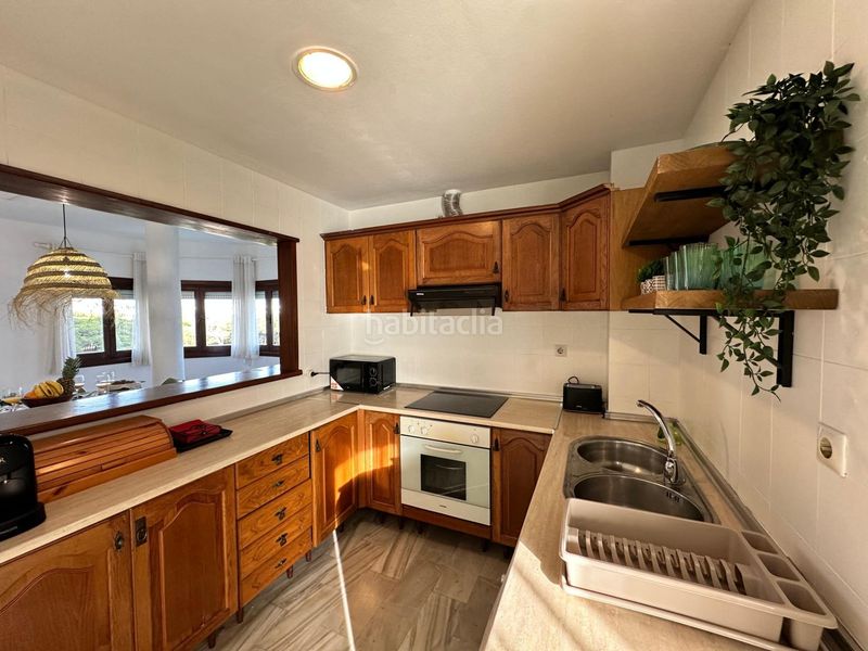 Foto 08af01fd-e2ef-432f-b242-775a5b20ace1. Àtic a calle mar Calahonda 3 a Calahonda Mijas