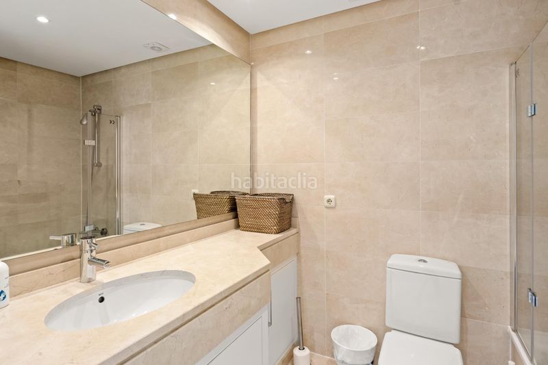 Foto 766d7db2-4e4f-4afe-a1ae-e2e11a0d2984. Apartament amb calefacció aparcament piscina a Casares pueblo Casares