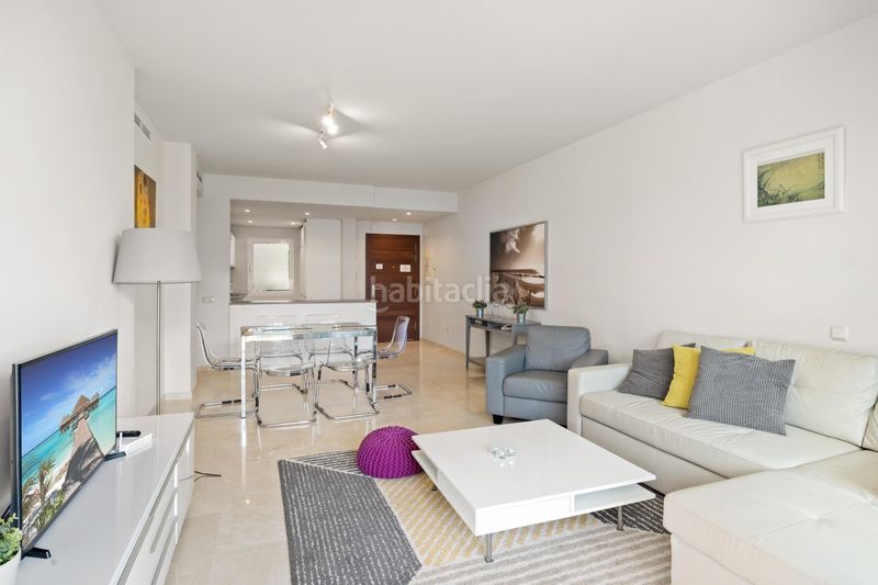 Foto 83f2266d-5c83-488e-87ea-9a1cbe09860c. Apartament amb calefacció aparcament piscina a Casares pueblo Casares