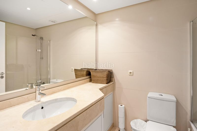 Foto a7063886-b584-4d5e-af4e-dd9986e7523c. Apartament amb calefacció aparcament piscina a Casares pueblo Casares