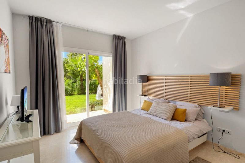 Foto febb8863-0c54-4d99-b991-fbe69d439dc4. Apartament amb calefacció aparcament piscina a Casares pueblo Casares