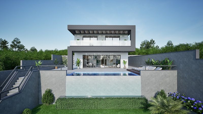 Foto a7676718-1464-4206-9938-e02ee59094ac. Xalet amb calefacció aparcament piscina a El Pinar- Palacio de Congresos Torremolinos