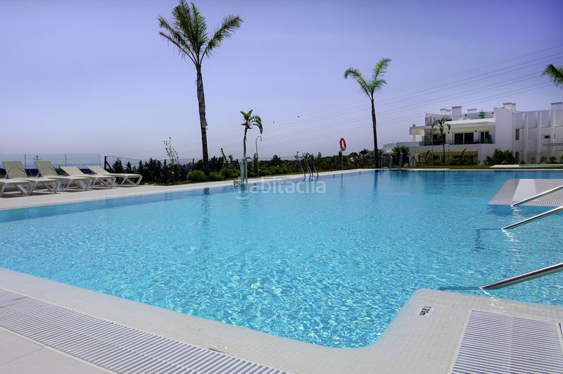 Foto 306e2997-5377-476c-b582-4cb1f6fc19c6. Apartament amb aparcament piscina a Casares pueblo Casares