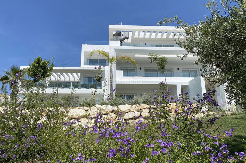 Foto 8ac90e6d-1796-447e-b185-b4ba2bc53726. Apartament amb aparcament piscina a Casares pueblo Casares