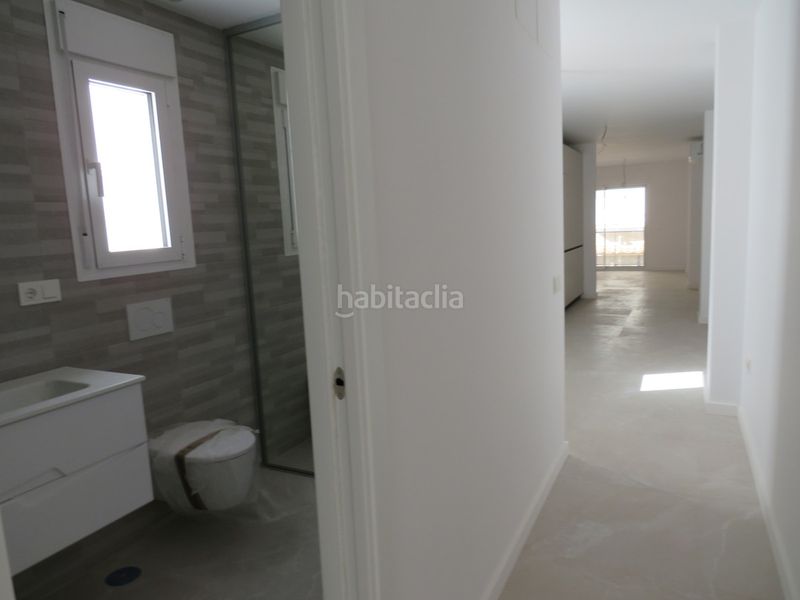Foto 930bd9c9-2902-4d4c-b0b9-64e487bf8885. Appartement dans edificio venecia dans Puerto Deportivo Fuengirola