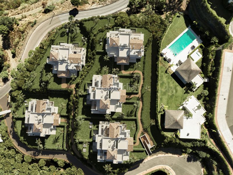 Foto 27d1259f-40a5-4000-829c-b297a1a7ebd3. Apartament amb calefacció aparcament piscina a Montemayor - Marbella Club Benahavís