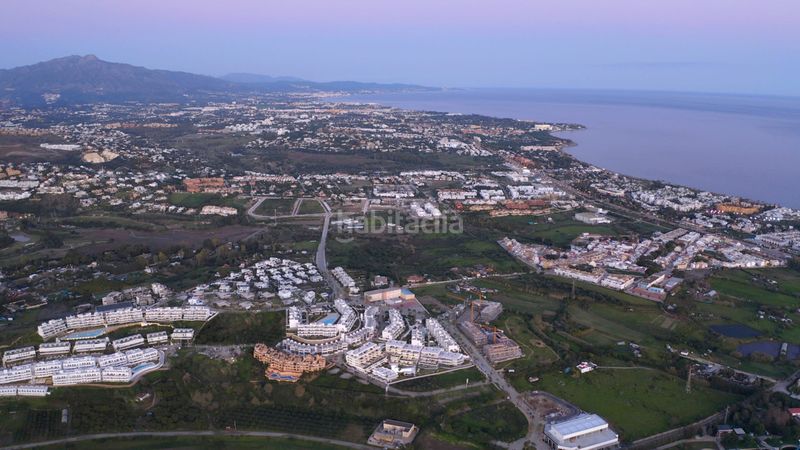 Foto edba7c4d-67f8-495b-a10f-0119dc14c3d9. Apartament amb aparcament piscina a Cancelada Estepona