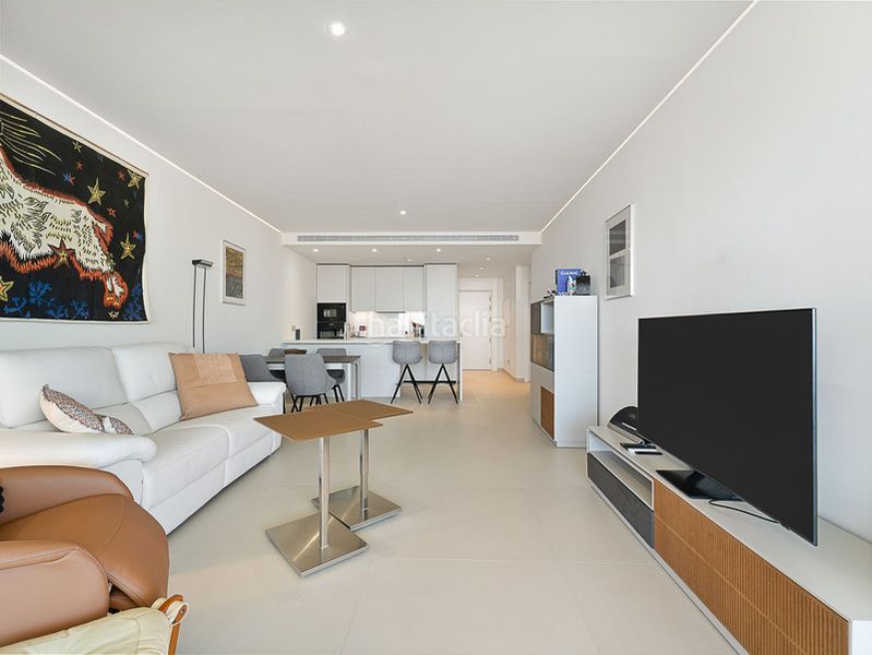 Foto 2b42d8c5-91bf-4627-8103-decece4c7639. Apartament amb calefacció aparcament piscina a Torreblanca del Sol Fuengirola