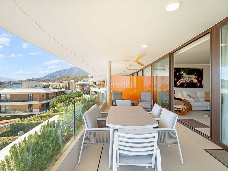 Foto 994558b9-ea53-429e-8b5f-c8b84d496469. Apartament amb calefacció aparcament piscina a Torreblanca del Sol Fuengirola