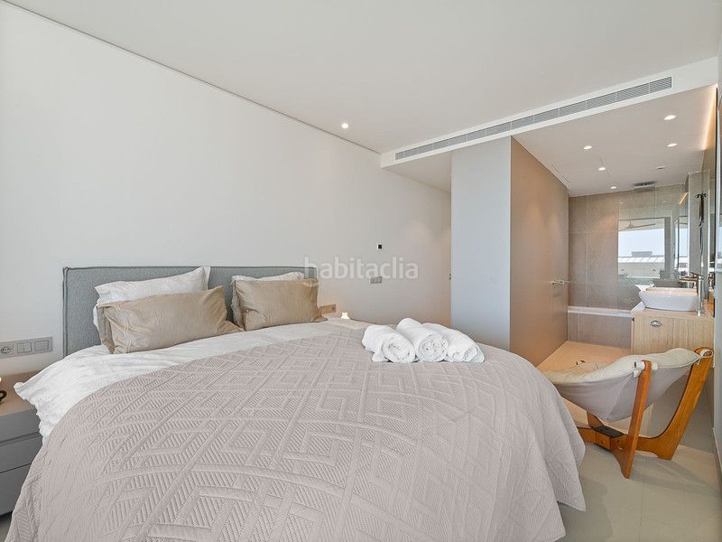 Foto ae9d7202-aed9-4c3a-930b-04d95a0450a5. Apartament amb calefacció aparcament piscina a Torreblanca del Sol Fuengirola