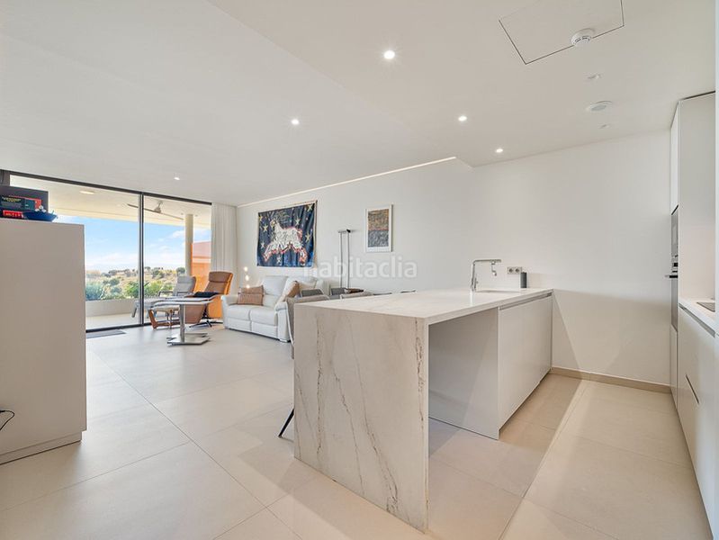 Foto af8dc744-ee4d-4a6e-b691-a4f6756c01f4. Apartament amb calefacció aparcament piscina a Torreblanca del Sol Fuengirola