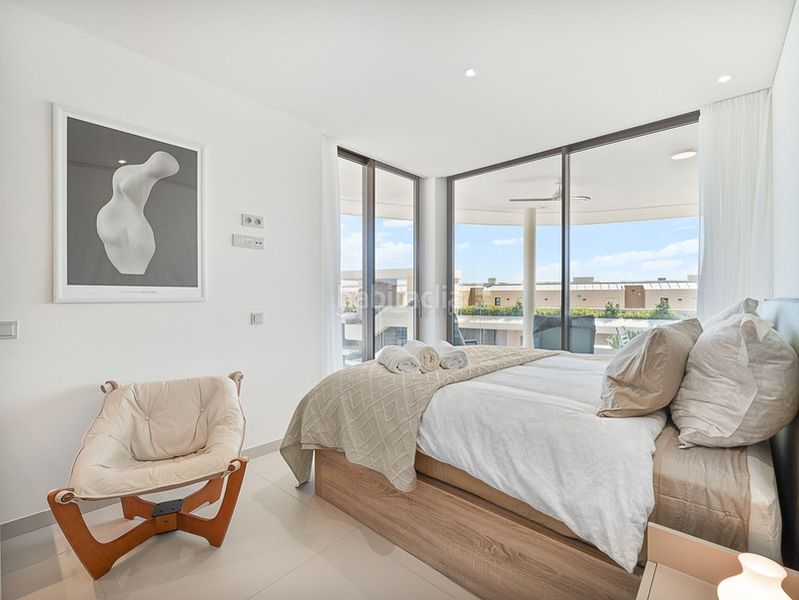 Foto d1e64420-92b5-4541-9d76-2aa9221d2324. Apartament amb calefacció aparcament piscina a Torreblanca del Sol Fuengirola