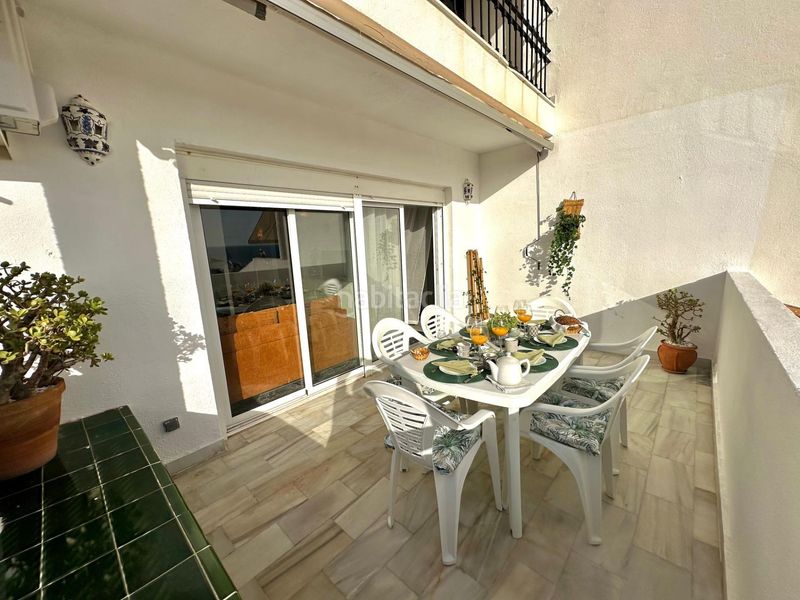 Foto 9675fee8-e911-40c1-a76e-58dea5147275. Àtic amb calefacció aparcament piscina a Calahonda Mijas
