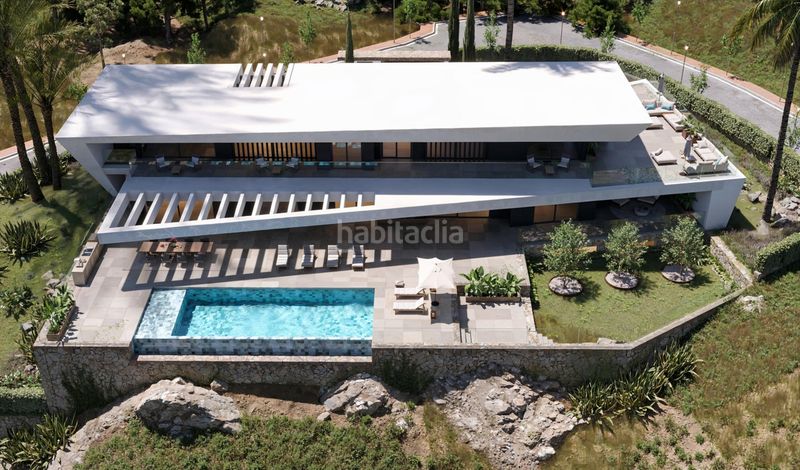 Foto 7ddf1f01-4754-4575-ada4-ee7b6ec86d6a. Xalet amb aparcament piscina a Casares golf - Casares del sol Casares