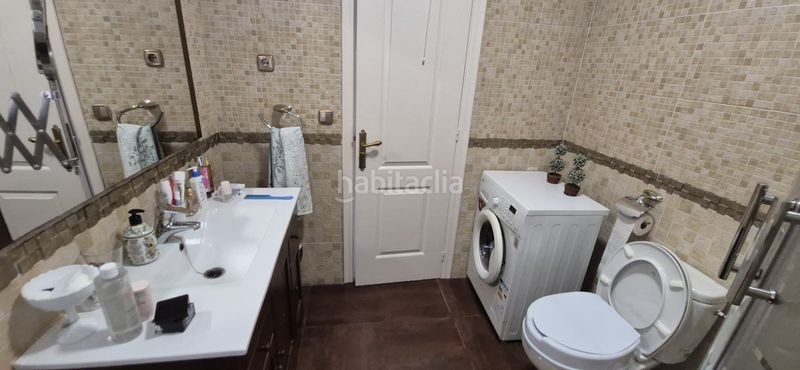 Foto 5d4097eb-01df-430e-9a92-e144de77bb2d. Apartament amb piscina a Calahonda Mijas