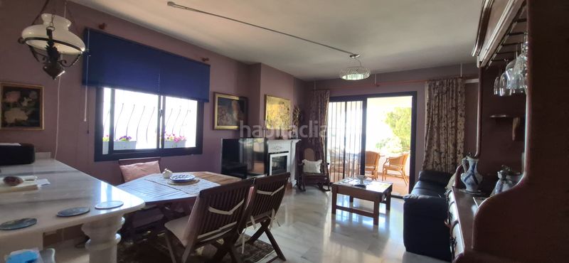 Foto 9a81f991-eb5c-4d46-ba3a-9b40d2109f81. Apartament amb piscina a Calahonda Mijas