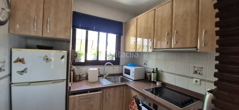 Foto c2ebfdde-a23e-43e8-b840-f9cd1a860e27. Apartament amb piscina a Calahonda Mijas