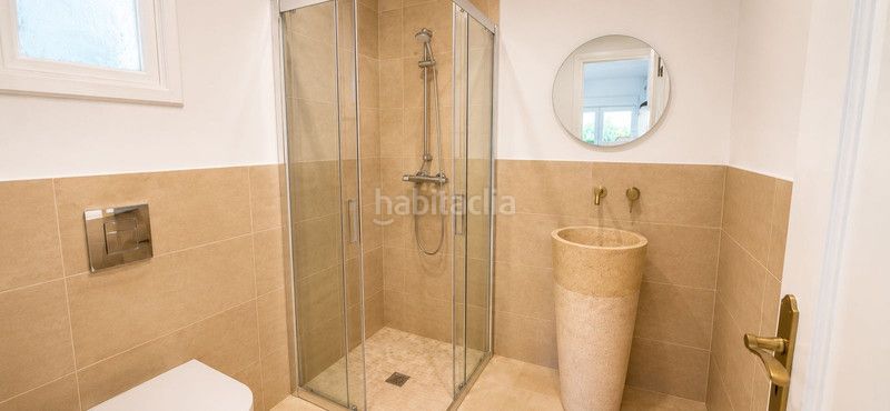 Foto fffa8f24-03b1-4236-bbf6-38f43d6a059b. Pis amb calefacció aparcament piscina a Calahonda Mijas