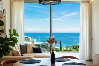 Apartament a Las Gaviotas - Carvajal. Exclusivo apartamento seminuevo a tan solo 200m de la playa de c