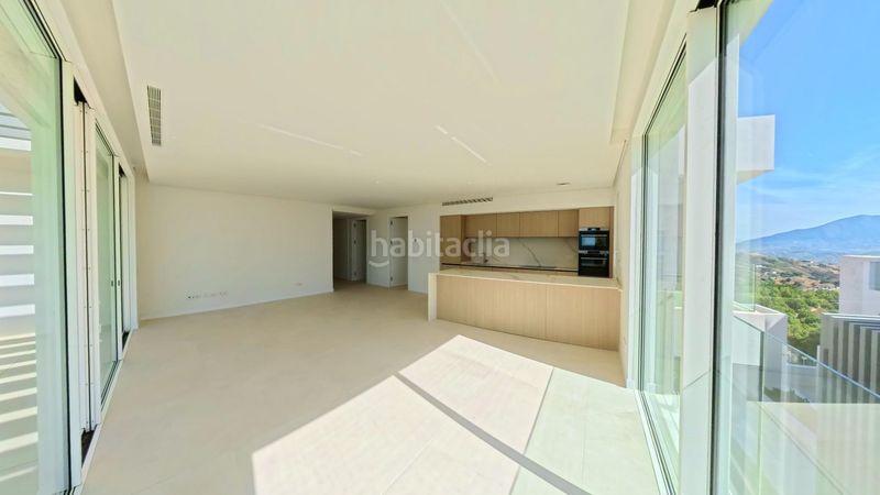 Foto 27ed6c72-eb7f-4dbd-8290-d92274b8f619. Apartament amb aparcament piscina a La Mairena Ojén