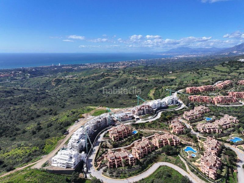 Foto 6d48cf4b-c739-4080-90e2-8bc865c01b15. Apartament amb aparcament piscina a La Mairena Ojén