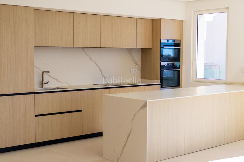 Foto cc34ad87-a4cd-4f09-879e-8994fa9f3703. Apartament amb aparcament piscina a La Mairena Ojén