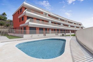 Apartament a Call estribo 4. Apartamento contemporáneo con vistas panorámicas a la naturaleza
