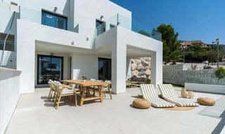 Casa adossada a Montealto - Monterrey. Exclusiva casa adosada a estrenar en benalmádena!en exclusive br