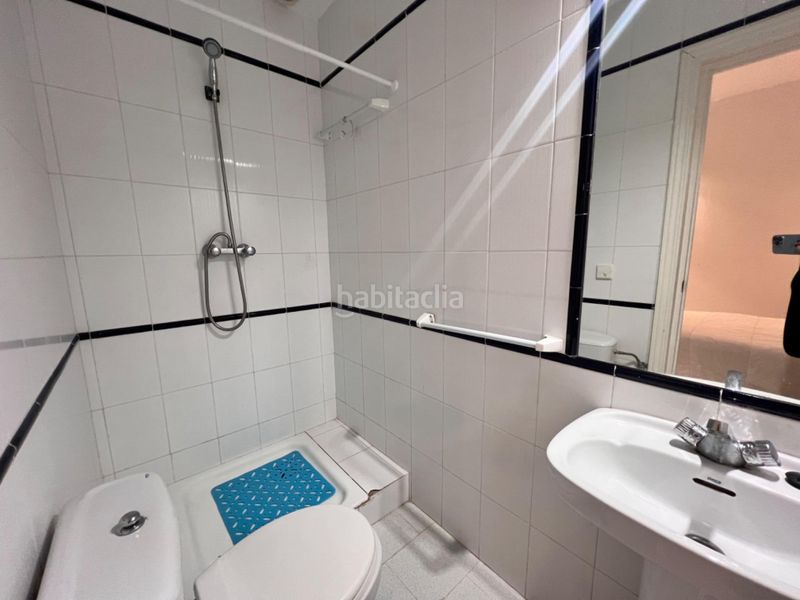 Foto 15eacd2f-7ca2-4927-9fac-e25acc7ff19a. Casa adossada amb piscina a Calahonda Mijas