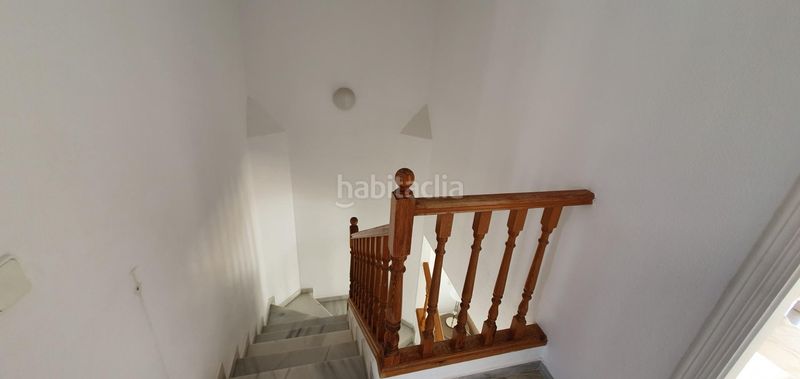 Foto efa3e4be-aefe-4189-8ef7-e1b3594e1675. Casa adossada amb piscina a Calahonda Mijas